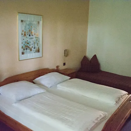 Hotel Hasselberg 2*