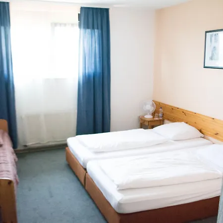 Hasselberg Hotel 2*