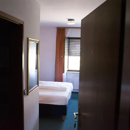 Hotel Hasselberg 2*