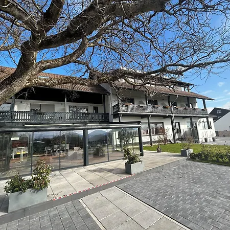 Hasselberg Hotel 2*