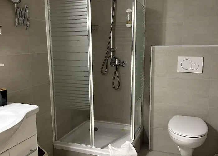 호텔 Hasselberg 2*