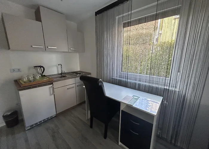 Hasselberg 호텔 카이저슬라우테른